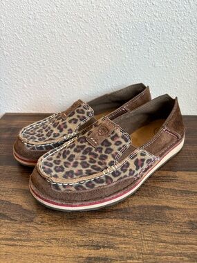 Ariat Women’s Cruiser Leopard Suede Shoes